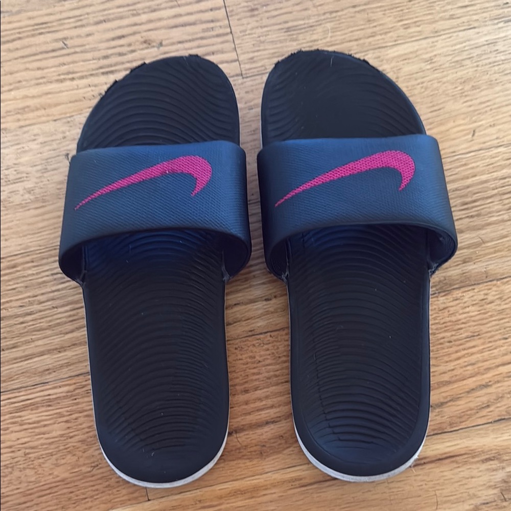 Women’s Nike Black Slides with Pink Swoosh